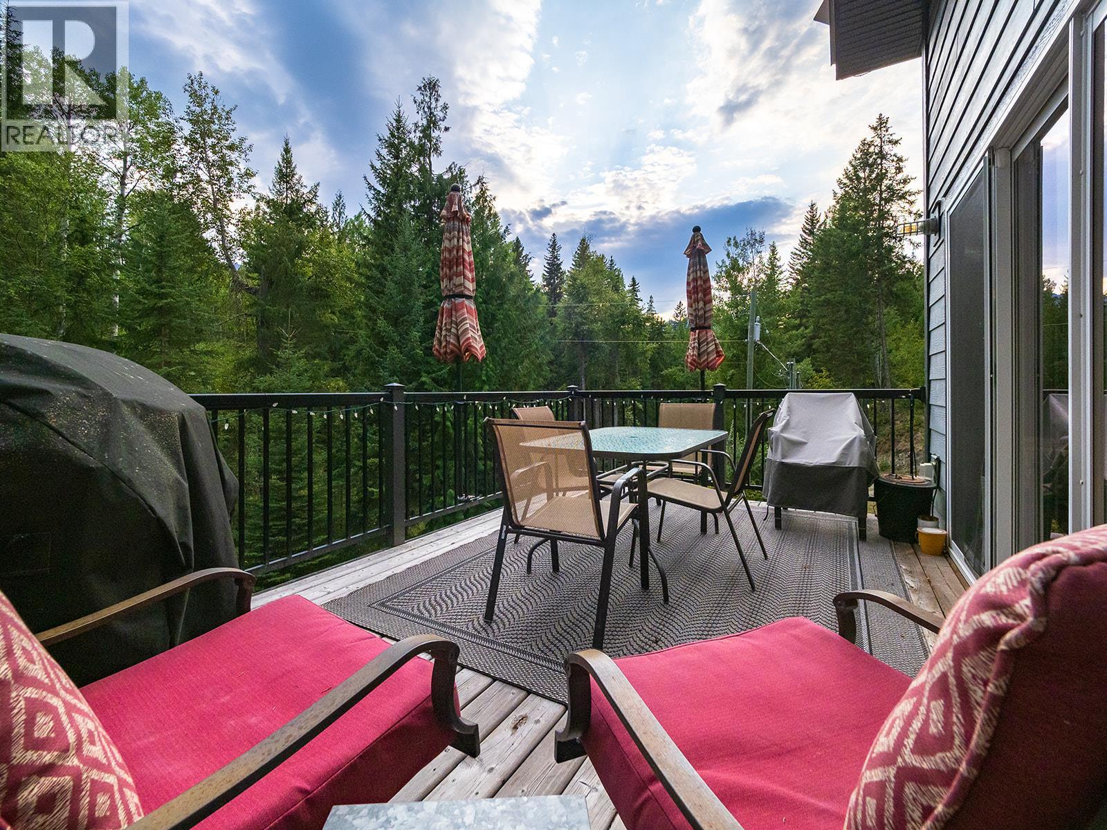 1960 Palumbo Heights Drive, Golden, British Columbia  V0A 1H4 - Photo 59 - 10400121