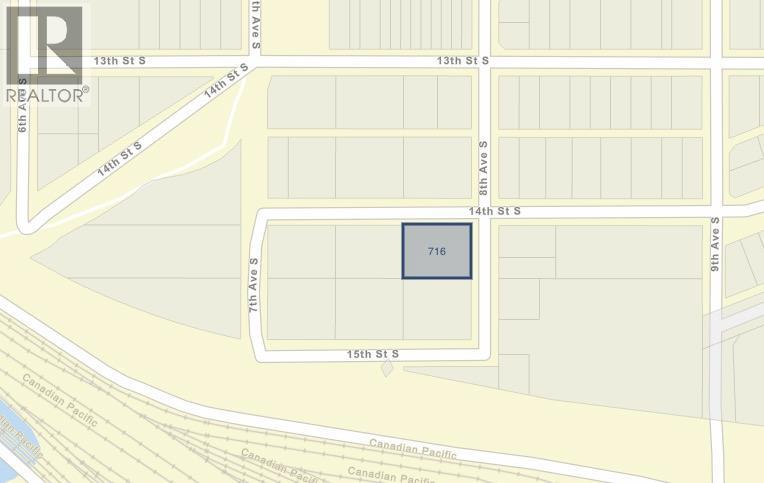 716 14th Street S, Golden, British Columbia  V0A 1H0 - Photo 6 - 10400162