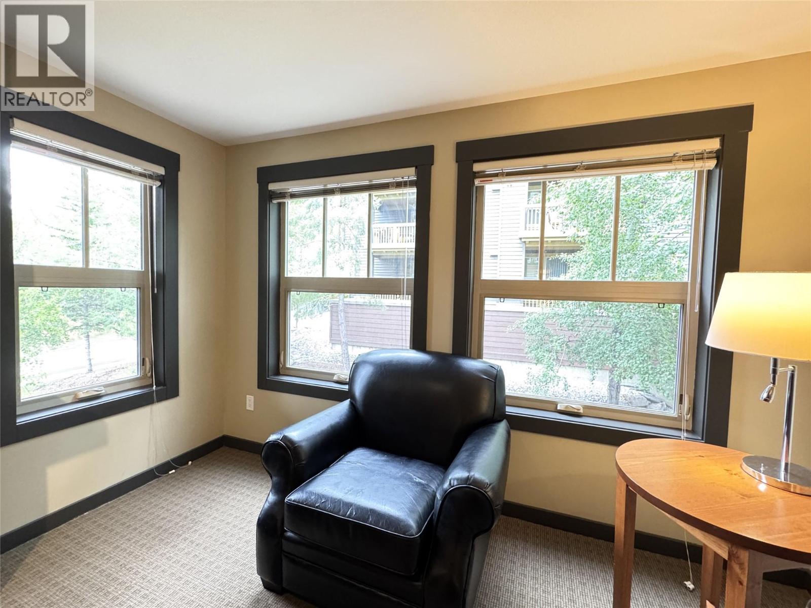2064 Summit Drive Unit# 211, Panorama, British Columbia  V0A 1T0 - Photo 4 - 10398879