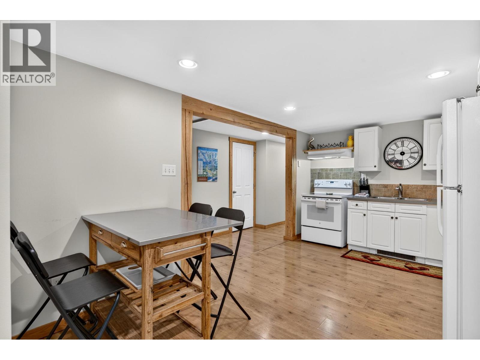 502 10th Street S, Golden, British Columbia  V0A 1H0 - Photo 59 - 10400187