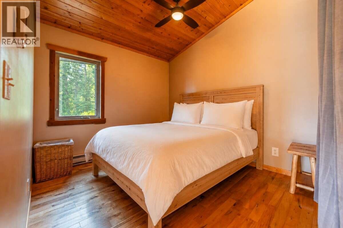 1629 Adolph Johnson Road, Golden, British Columbia  V0A 1H1 - Photo 27 - 10400835