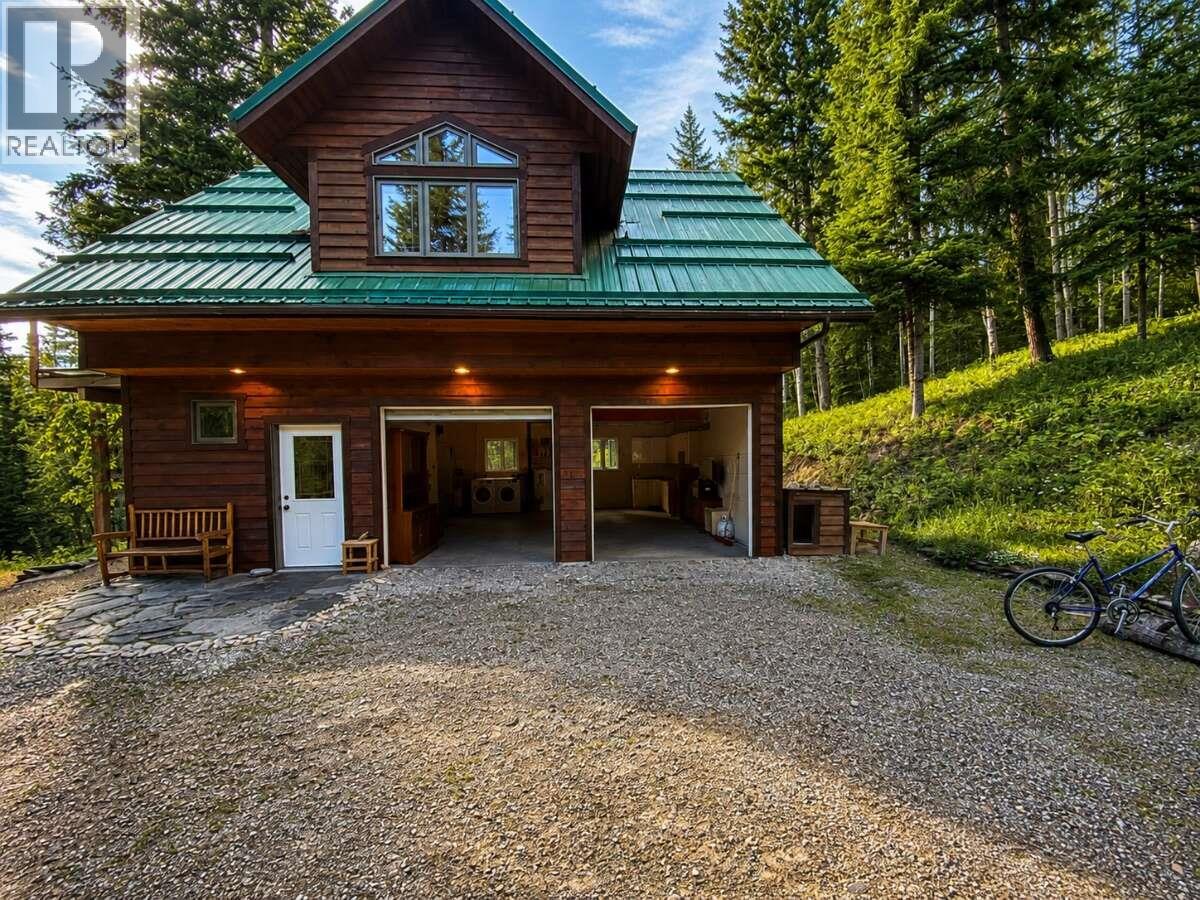 1629 Adolph Johnson Road, Golden, British Columbia  V0A 1H1 - Photo 33 - 10400835