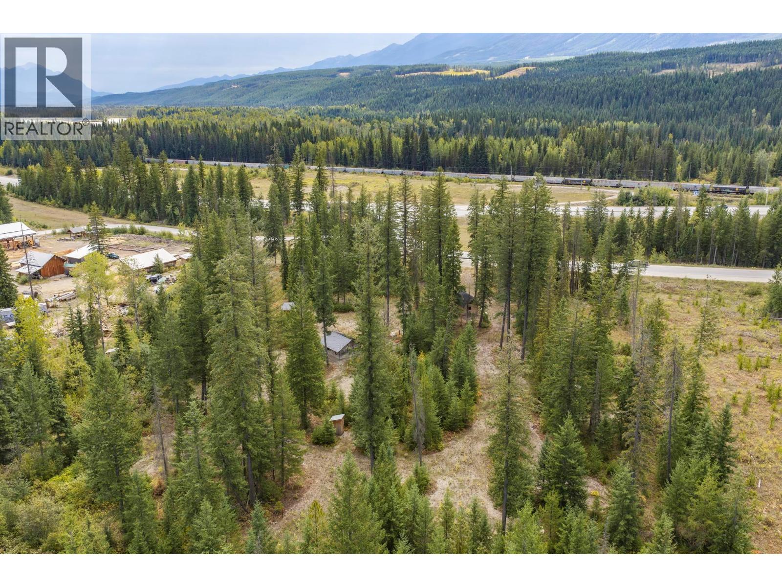 2756 Donald Road, Golden, British Columbia  V0A 1H1 - Photo 33 - 10400747