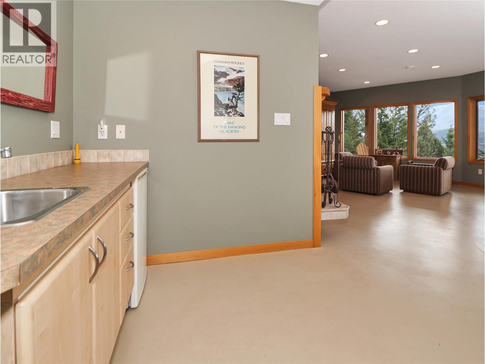 2360/2380 95 Highway, Spillimacheen, British Columbia  V0A 1P0 - Photo 27 - 10400702