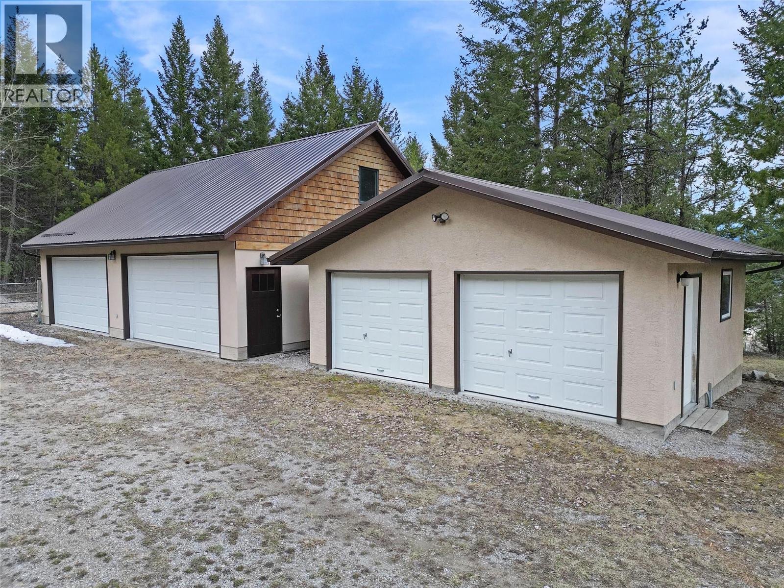 2360/2380 95 Highway, Spillimacheen, British Columbia  V0A 1P0 - Photo 57 - 10400702