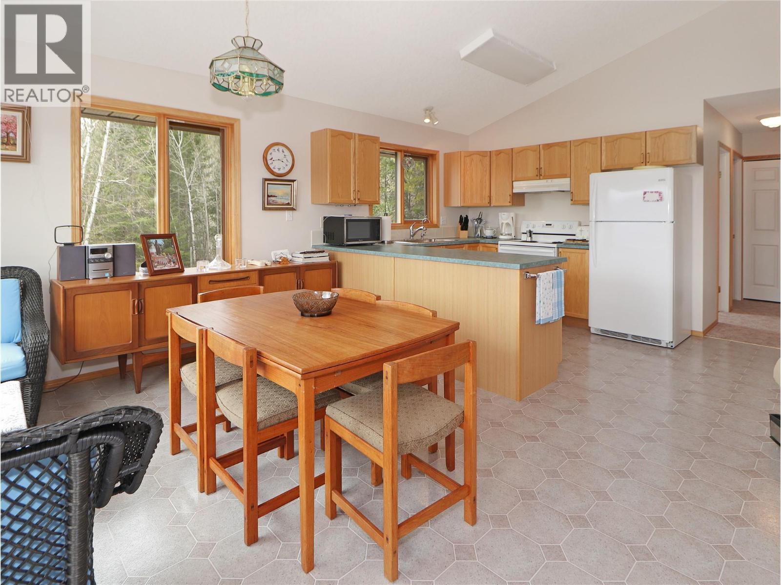 2360/2380 95 Highway, Spillimacheen, British Columbia  V0A 1P0 - Photo 68 - 10400702