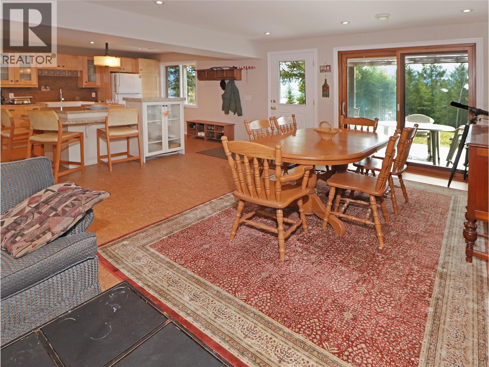 2360/2380 95 Highway, Spillimacheen, British Columbia  V0A 1P0 - Photo 83 - 10400702