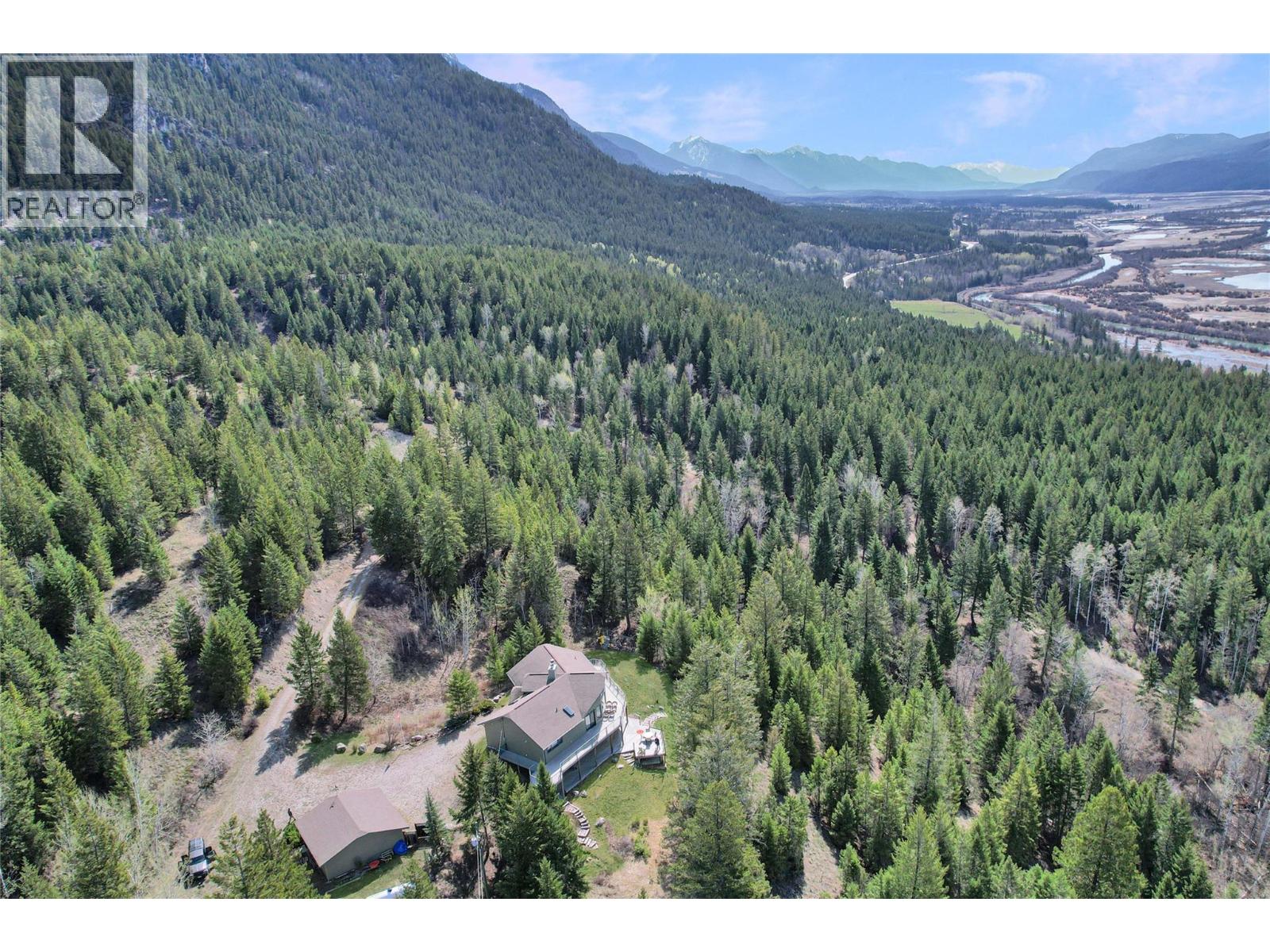 2360/2380 95 Highway, Spillimacheen, British Columbia  V0A 1P0 - Photo 93 - 10400702