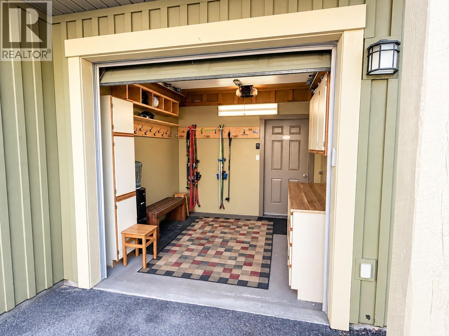 2025 Greywolf Drive Unit# 1, Panorama, British Columbia  V0A 1T0 - Photo 29 - 10401243