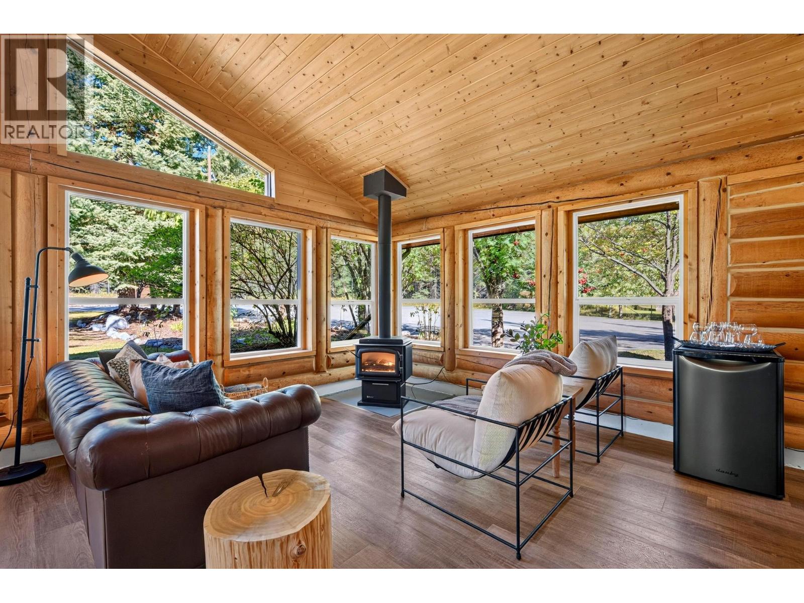 1509 Lafontaine Road, Golden, British Columbia  V0A 1H3 - Photo 35 - 10401345