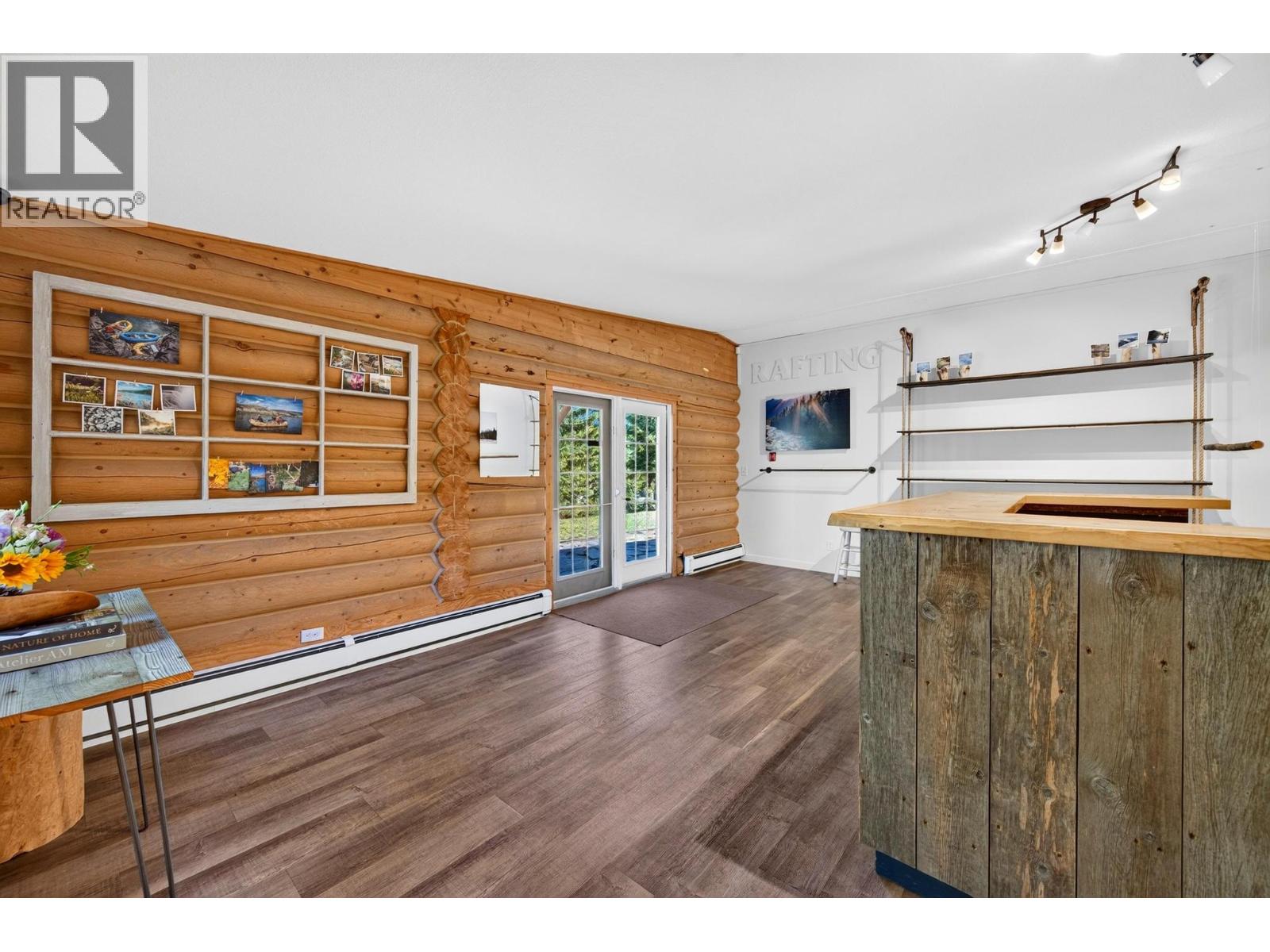 1509 Lafontaine Road, Golden, British Columbia  V0A 1H3 - Photo 37 - 10401345