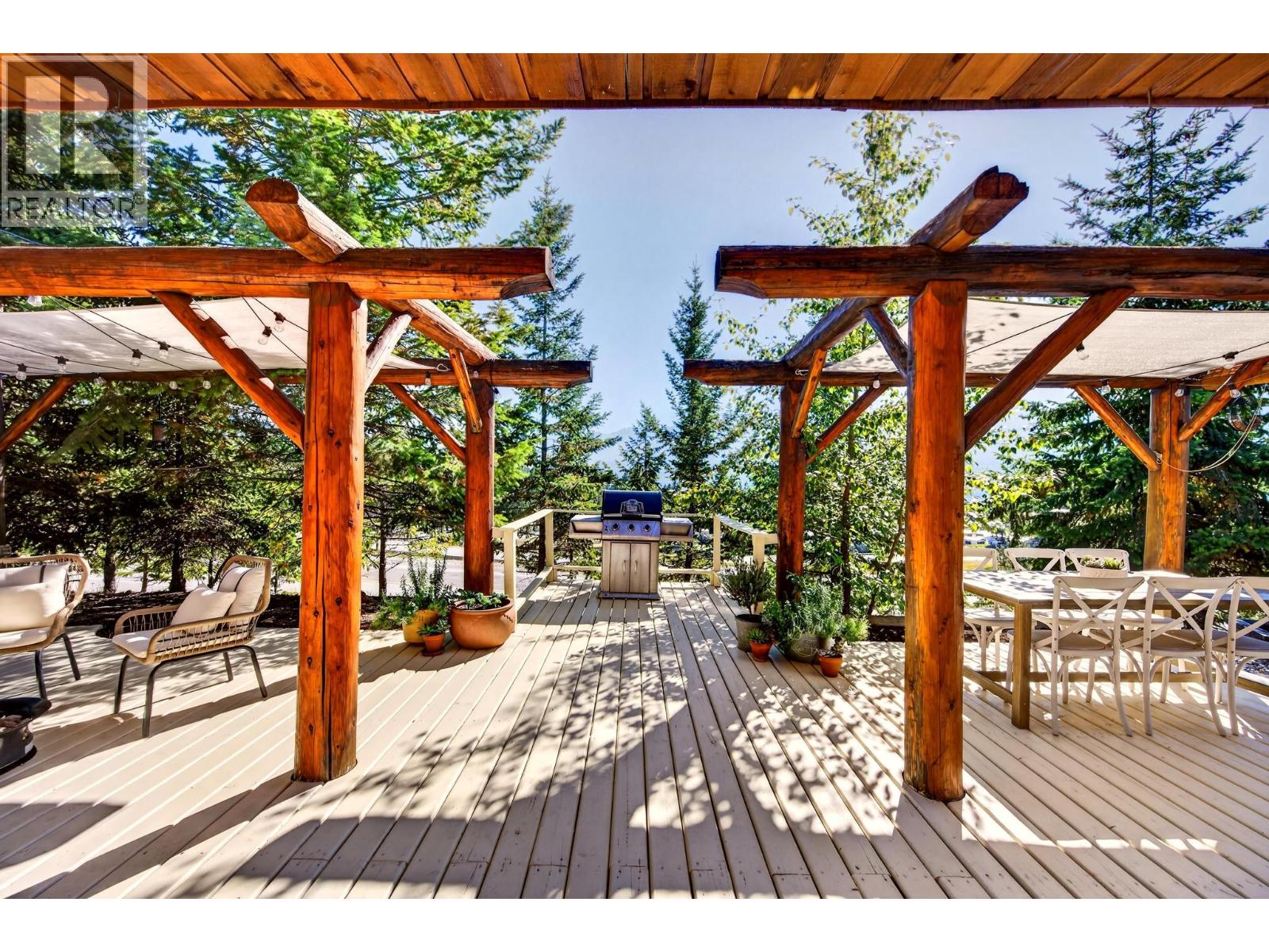 1509 Lafontaine Road, Golden, British Columbia  V0A 1H3 - Photo 40 - 10401345