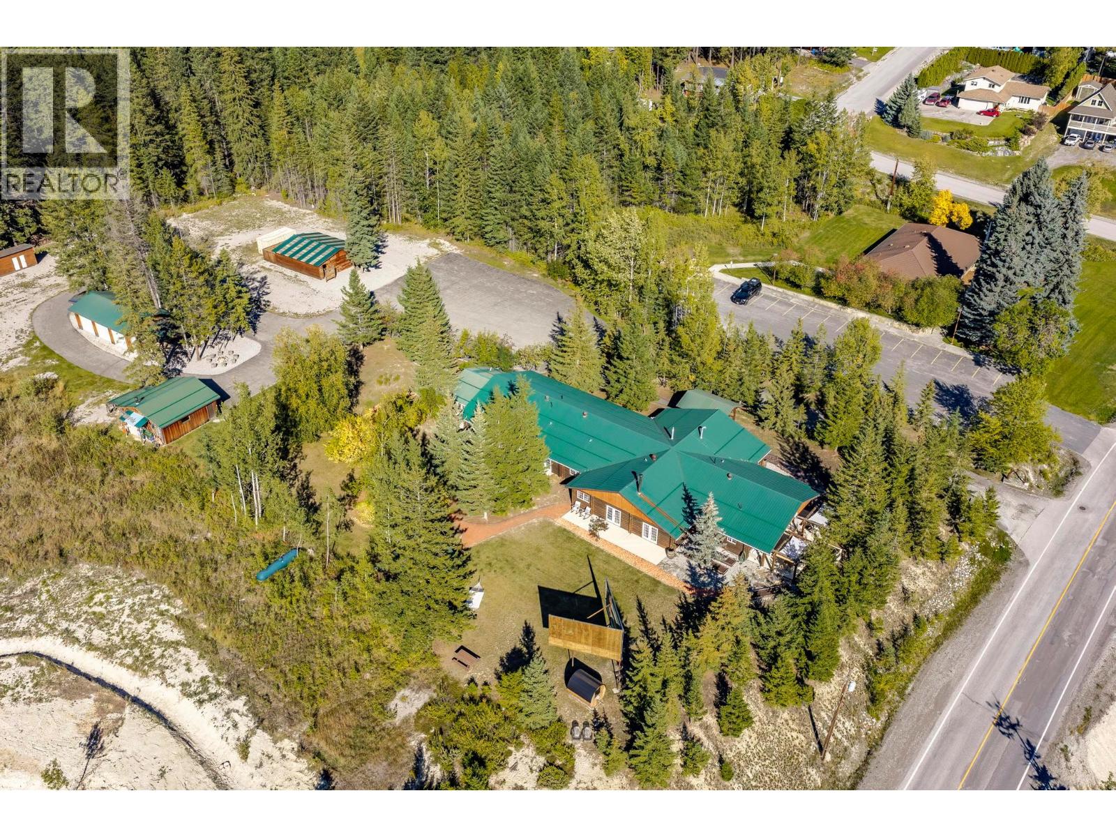 1509 Lafontaine Road, Golden, British Columbia  V0A 1H3 - Photo 56 - 10401345