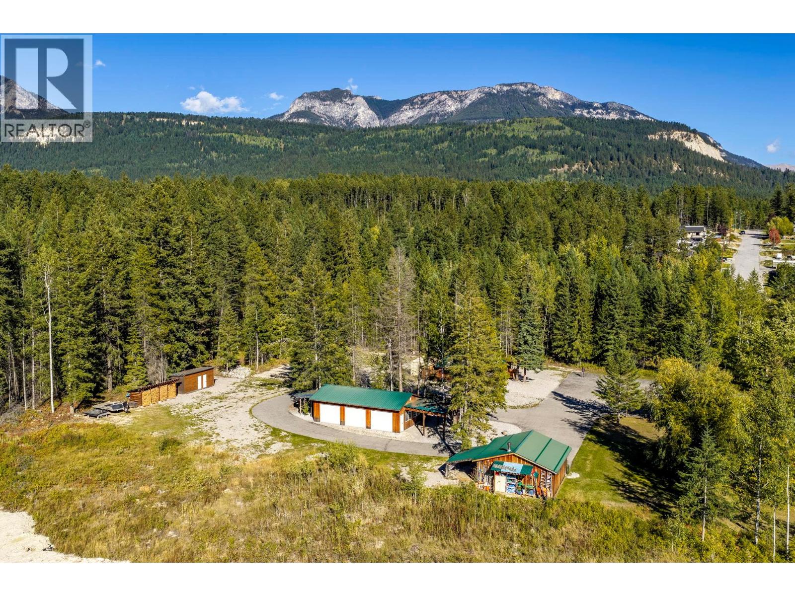 1509 Lafontaine Road, Golden, British Columbia  V0A 1H3 - Photo 60 - 10401345