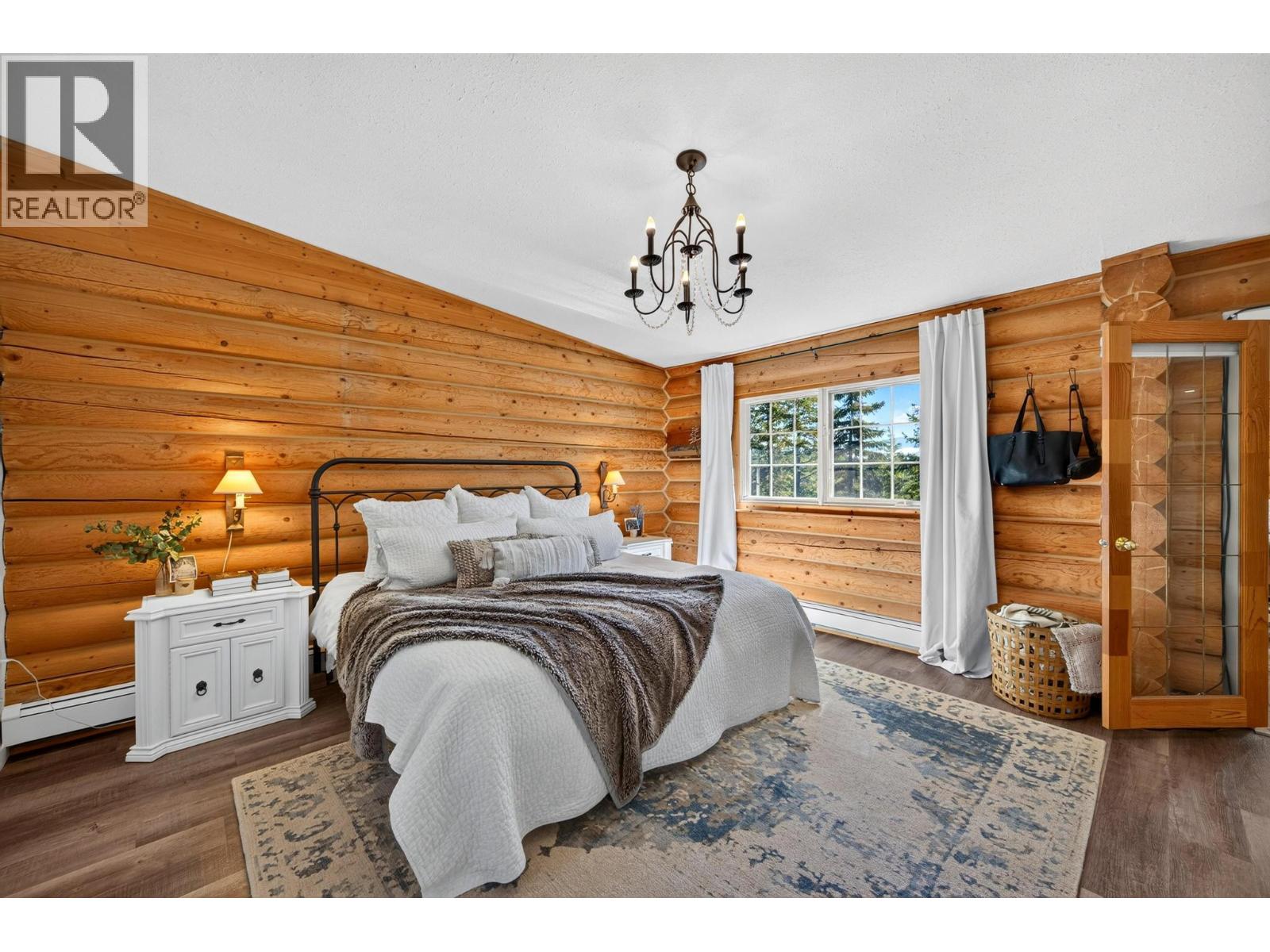 1509 Lafontaine Road, Golden, British Columbia  V0A 1H3 - Photo 13 - 10401395
