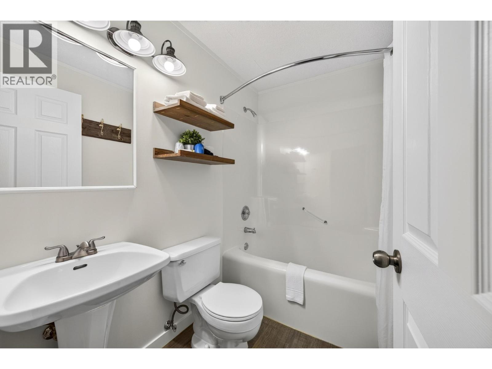 1509 Lafontaine Road, Golden, British Columbia  V0A 1H3 - Photo 31 - 10401395