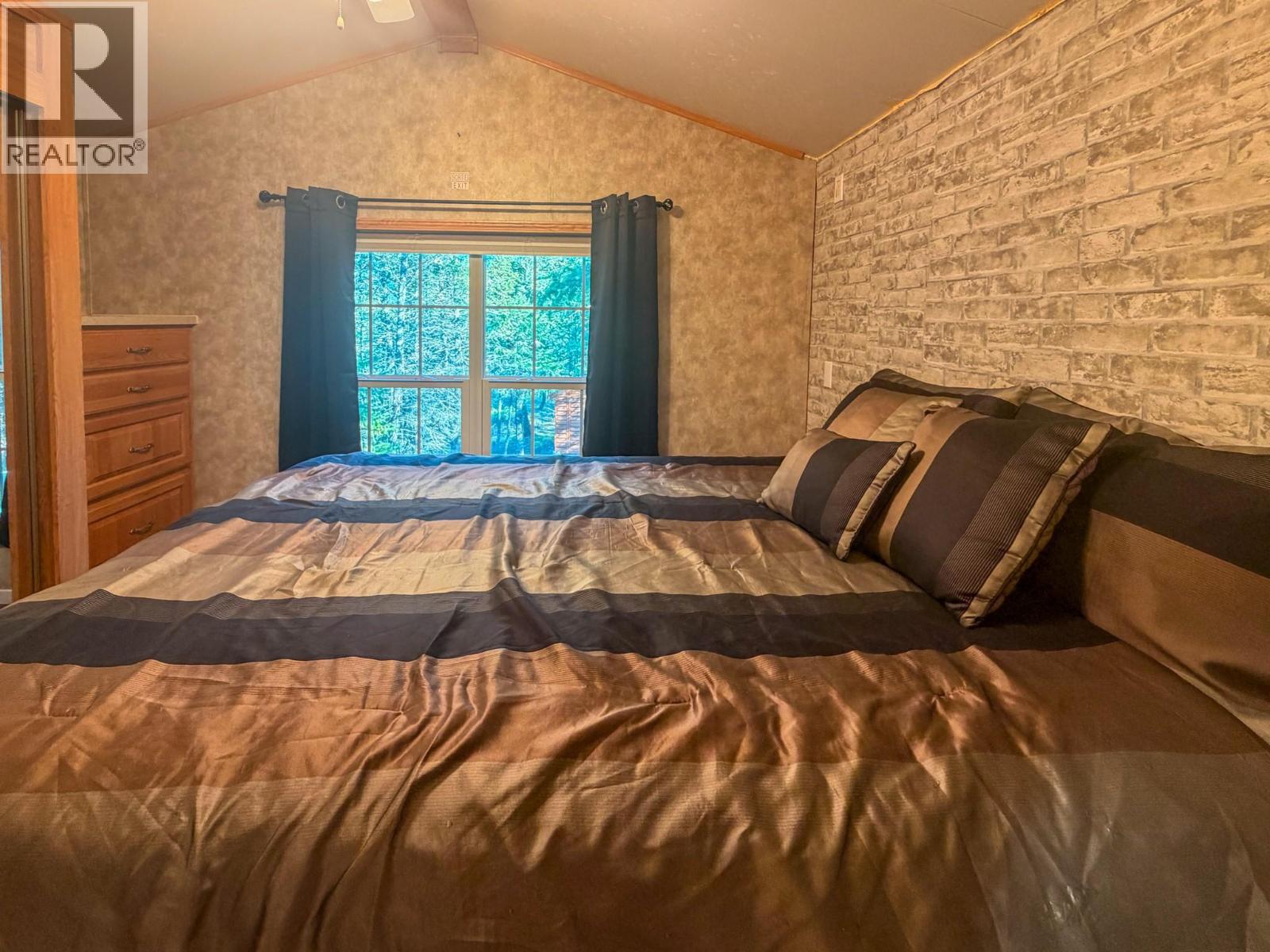 4906 Lynx Drive, Radium Hot Springs, British Columbia  V0A 1M0 - Photo 18 - 10401569
