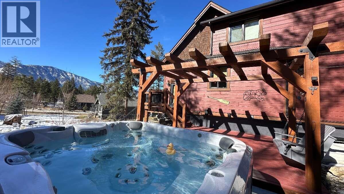 2577 Sandstone Circle, Invermere, British Columbia  V0A 1K6 - Photo 14 - 10401893