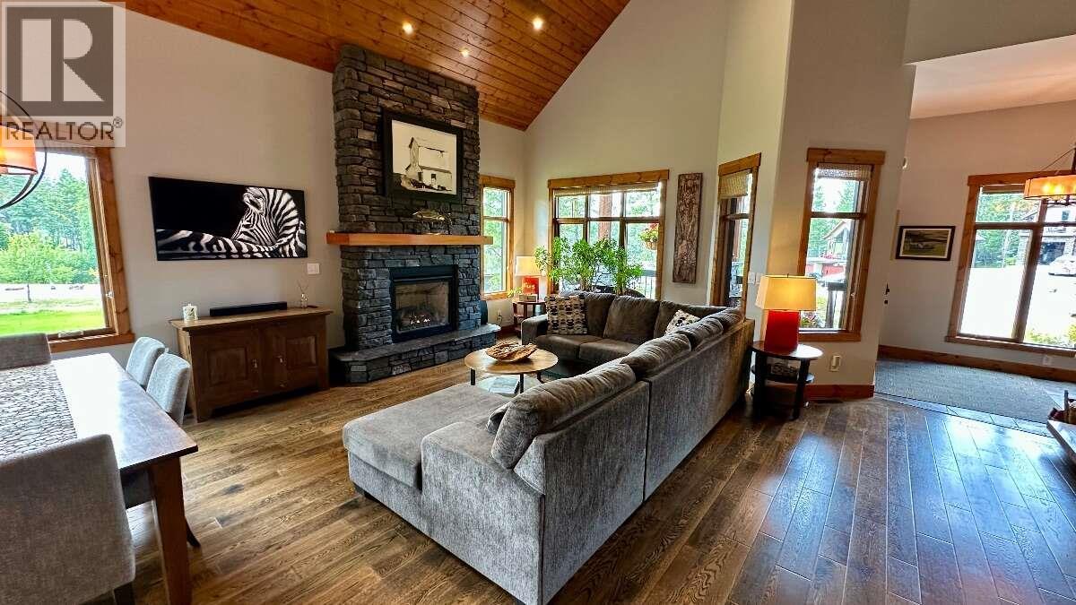 2577 Sandstone Circle, Invermere, British Columbia  V0A 1K6 - Photo 16 - 10401893