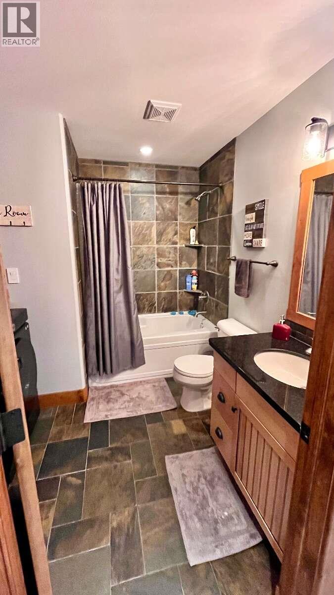 2577 Sandstone Circle, Invermere, British Columbia  V0A 1K6 - Photo 26 - 10401893
