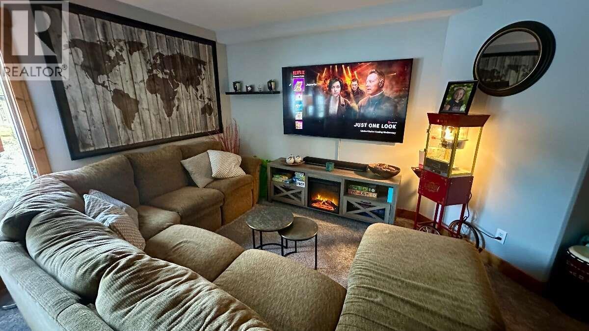 2577 Sandstone Circle, Invermere, British Columbia  V0A 1K6 - Photo 32 - 10401893