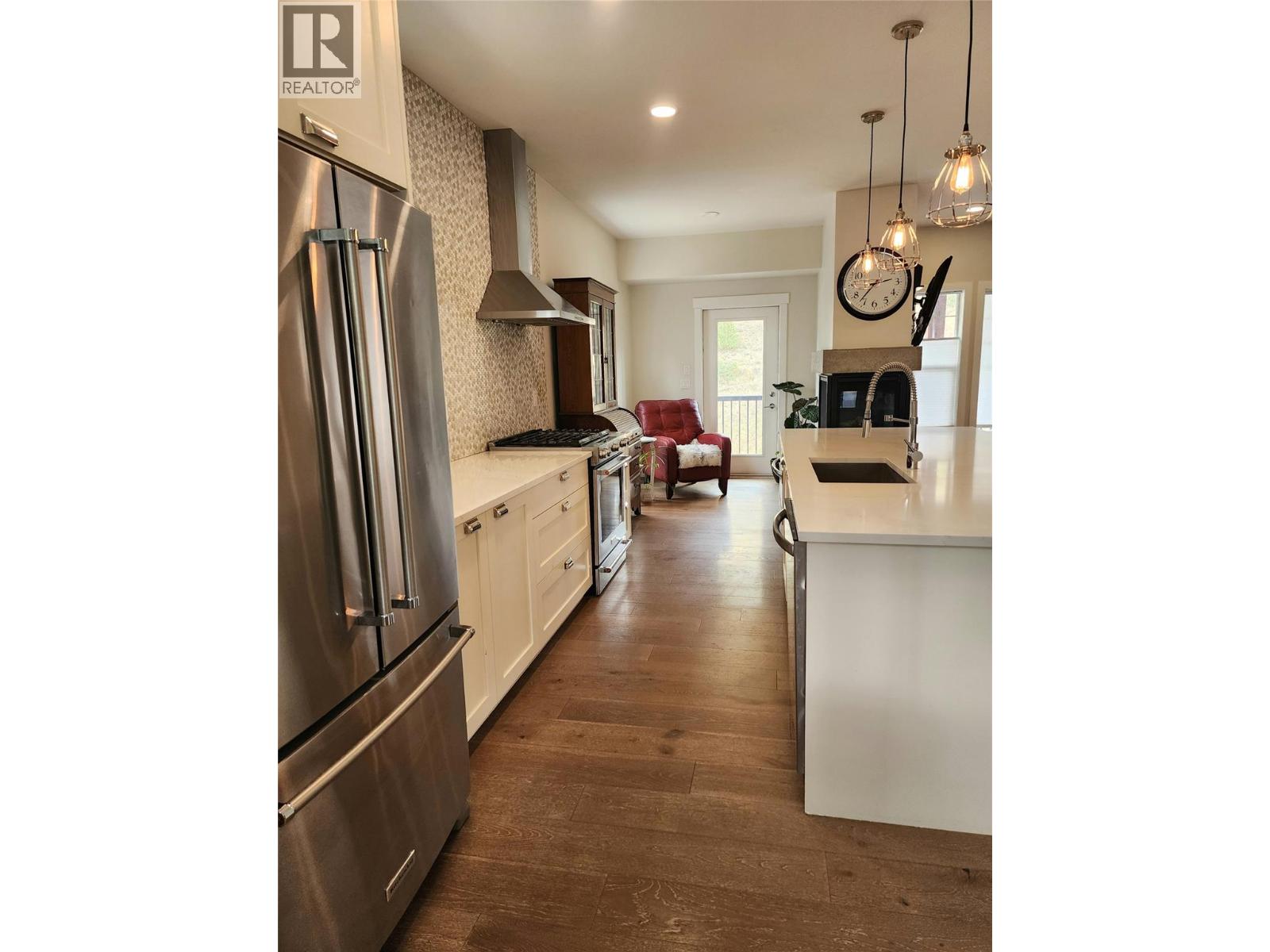 765 Kpokl Road, Invermere, British Columbia  V0A 1K4 - Photo 12 - 10401849