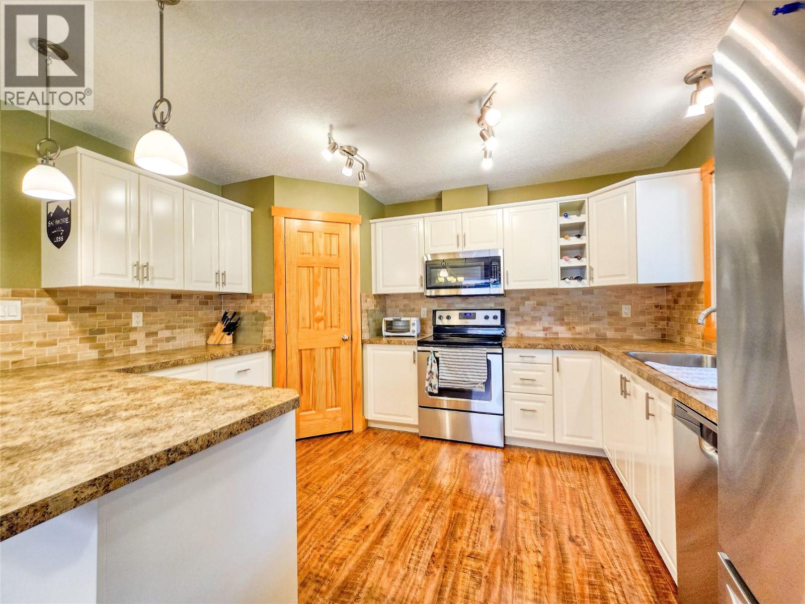 4868 Riverview Drive Unit# 81, Edgewater, British Columbia  V0A 1E0 - Photo 11 - 10401483