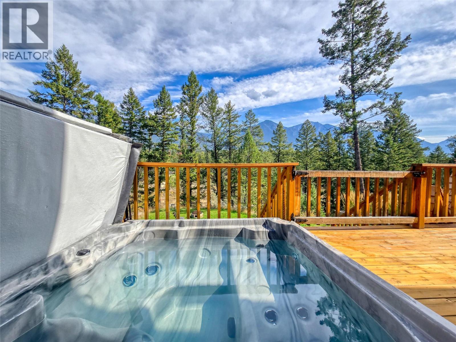 4868 Riverview Drive Unit# 81, Edgewater, British Columbia  V0A 1E0 - Photo 3 - 10401483