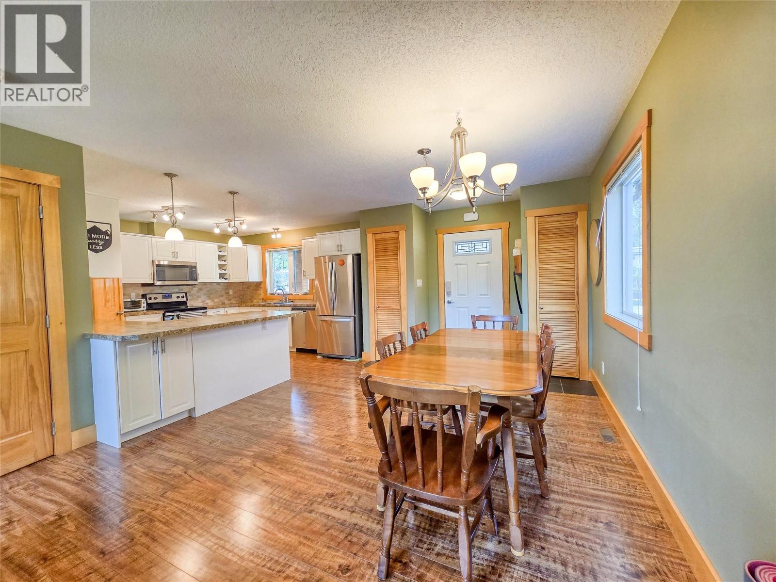 4868 Riverview Drive Unit# 81, Edgewater, British Columbia  V0A 1E0 - Photo 43 - 10401483