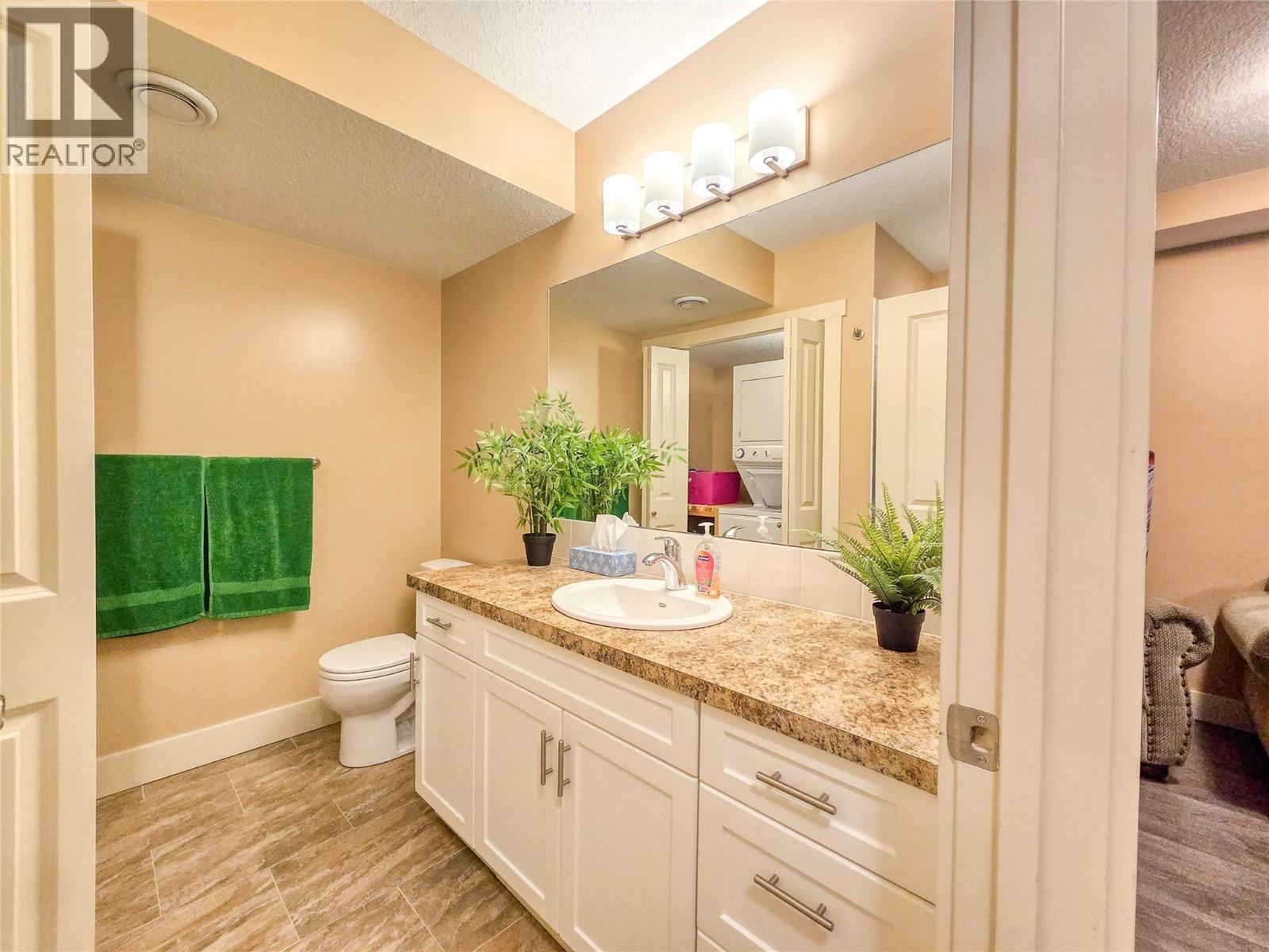 4868 Riverview Drive Unit# 81, Edgewater, British Columbia  V0A 1E0 - Photo 47 - 10401483