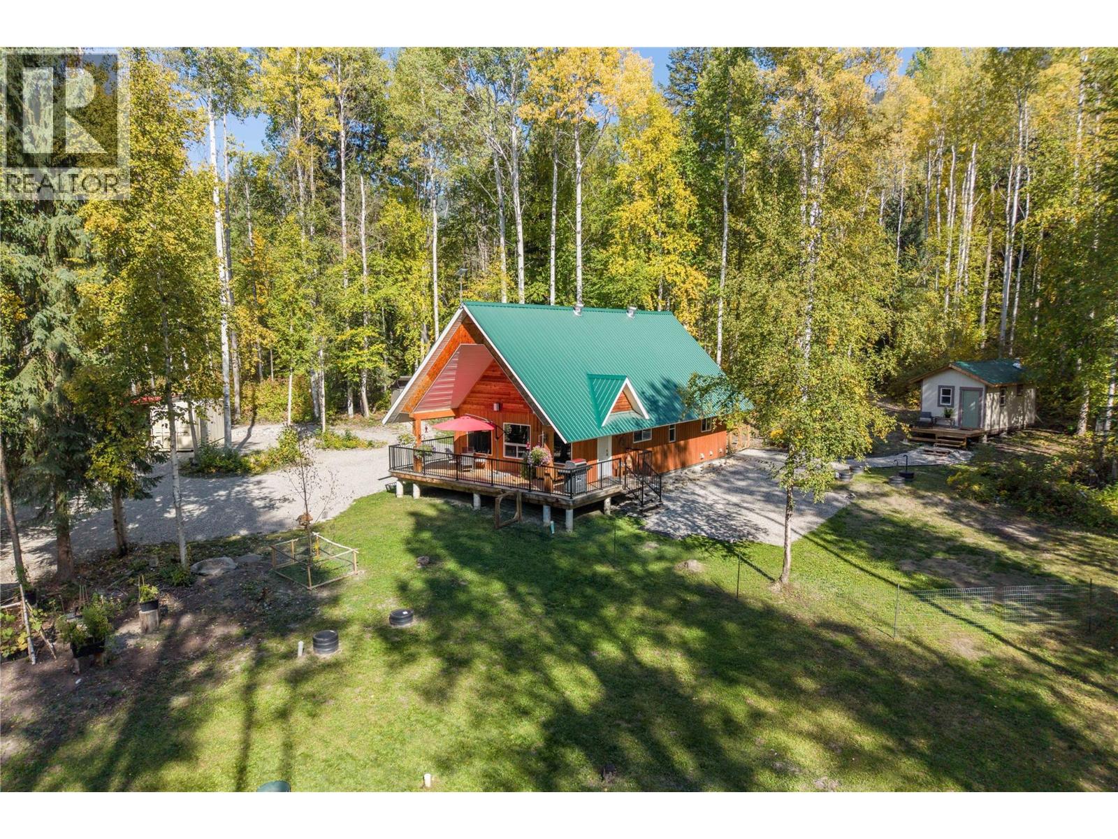 1506 Hartley Road, Golden, British Columbia  V0A 1H1 - Photo 32 - 10402004