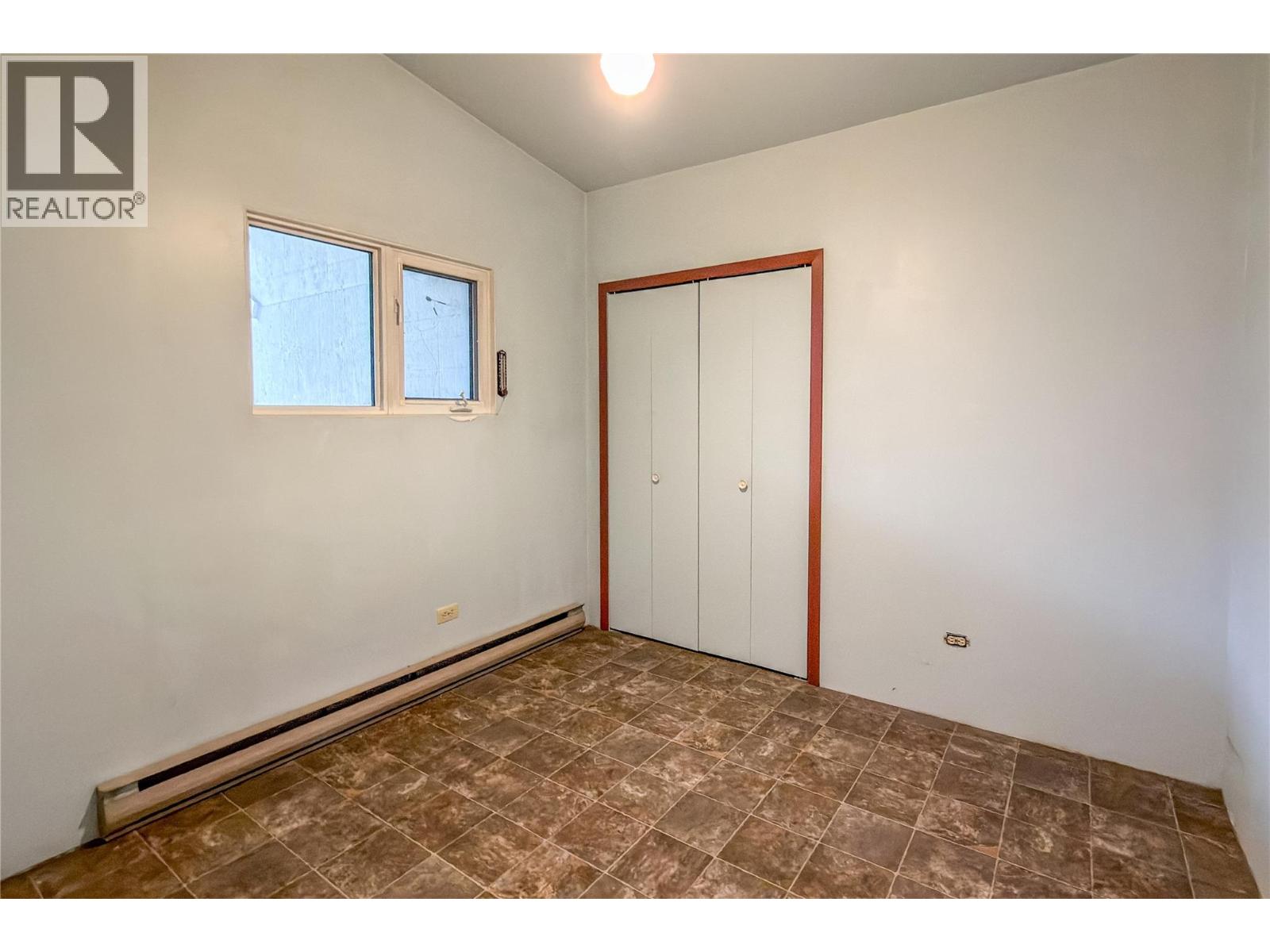 909 Ryter Road W, Golden, British Columbia  V0A 1H2 - Photo 12 - 10402026
