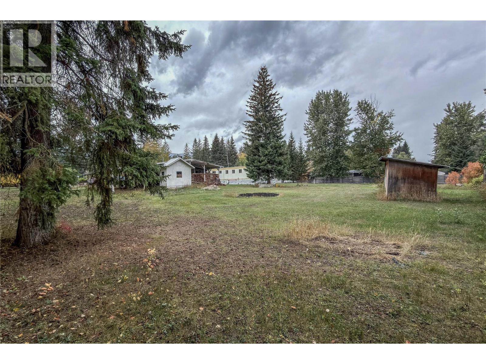 909 Ryter Road W, Golden, British Columbia  V0A 1H2 - Photo 27 - 10402026