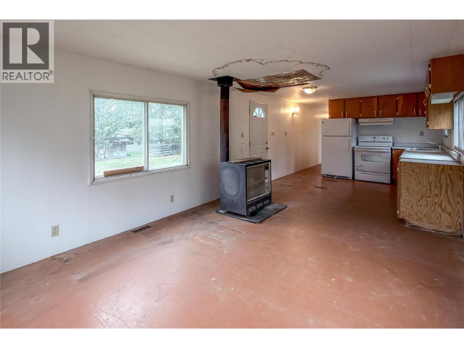 909 Ryter Road W, Golden, British Columbia  V0A 1H2 - Photo 34 - 10402026
