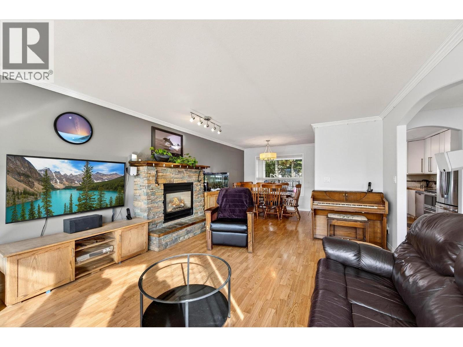 1505 Cedar Street, Golden, British Columbia  V0A 1H6 - Photo 14 - 10402236