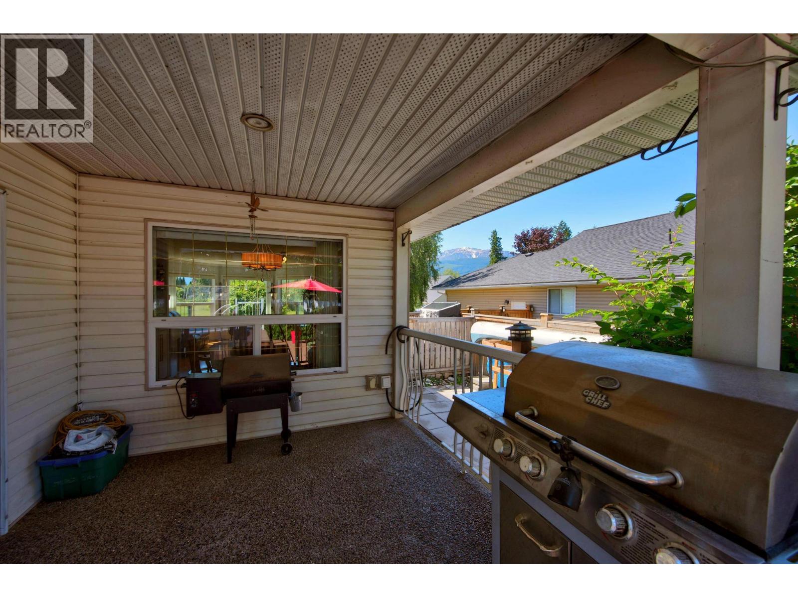 1505 Cedar Street, Golden, British Columbia  V0A 1H6 - Photo 68 - 10402236