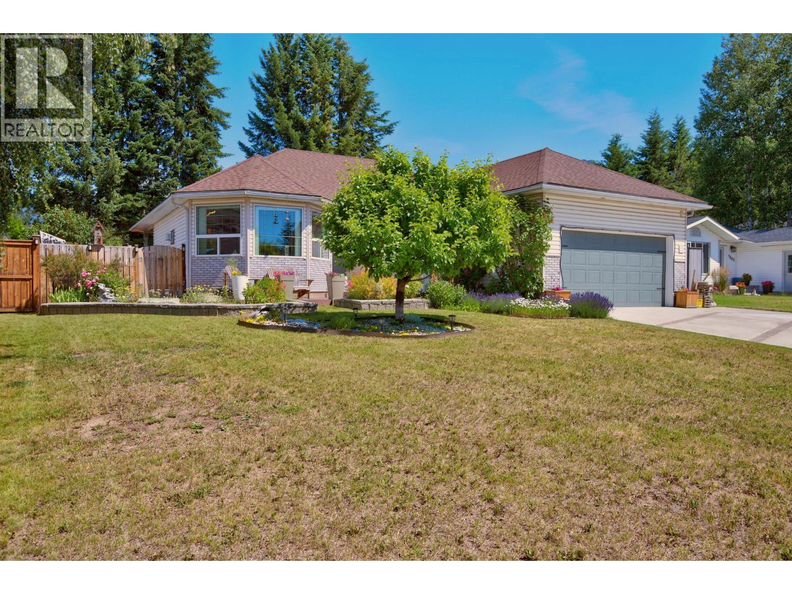 1505 Cedar Street, Golden, British Columbia  V0A 1H6 - Photo 85 - 10402236