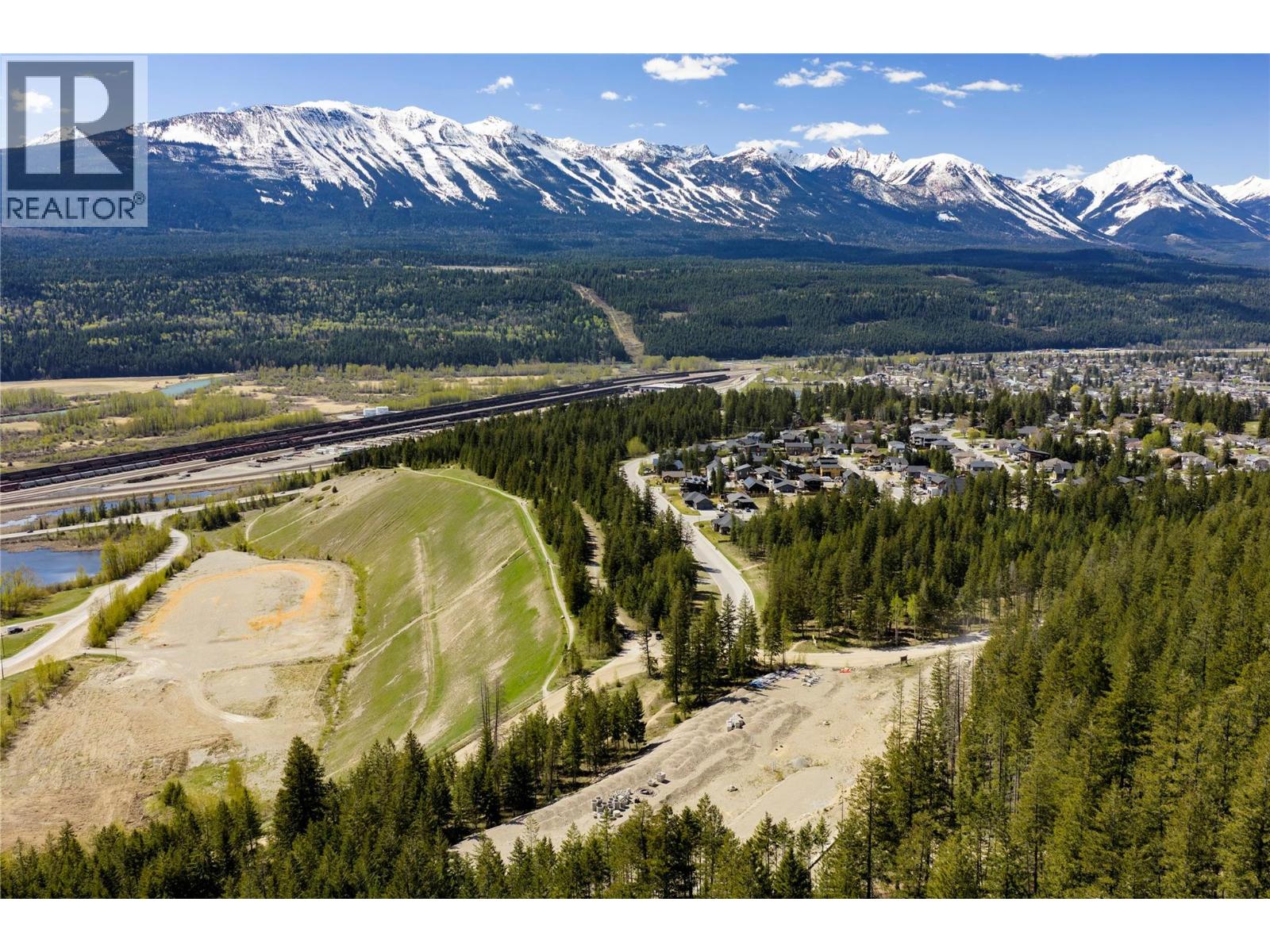 1551 Bowle-Evans Drive Unit# 30, Golden, British Columbia  V0A 1H6 - Photo 22 - 10402032