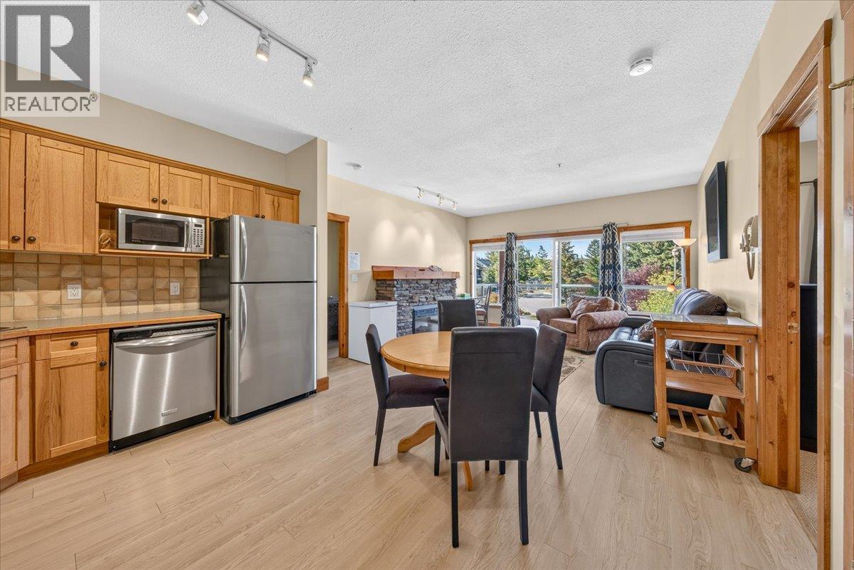 701 14a Crescent Unit# 214, Invermere, British Columbia  V0A 1K0 - Photo 5 - 10402316