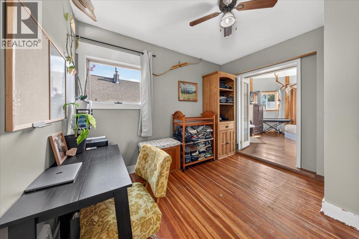 4895 Selkirk Avenue, Edgewater, British Columbia  V0A 1E0 - Photo 44 - 10402173