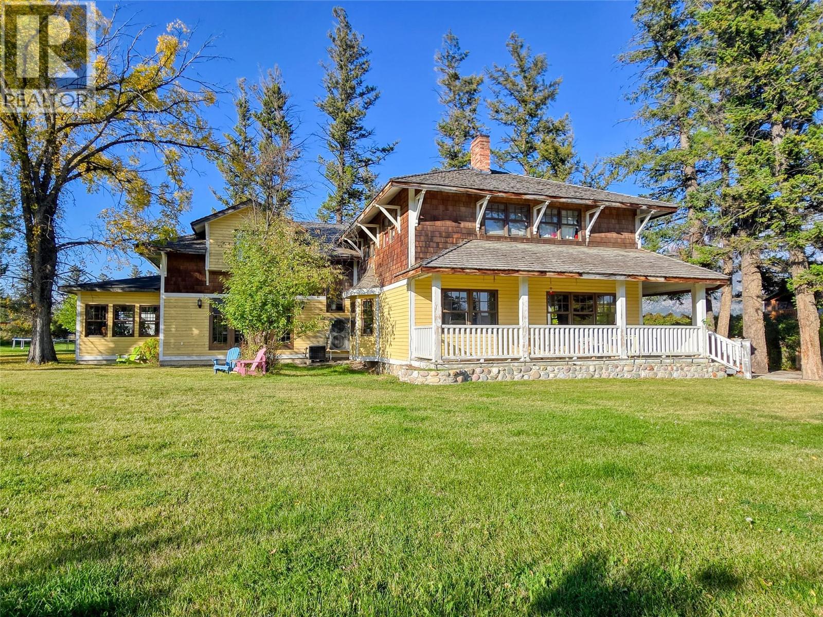 1018 5th Street, Invermere, British Columbia
