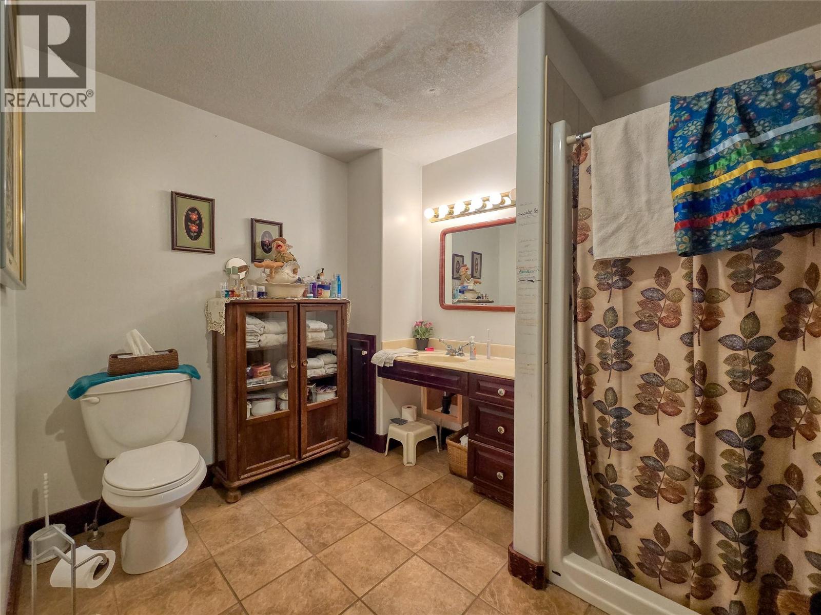 1018 5th Street, Invermere, British Columbia  V0A 1K0 - Photo 40 - 10401832