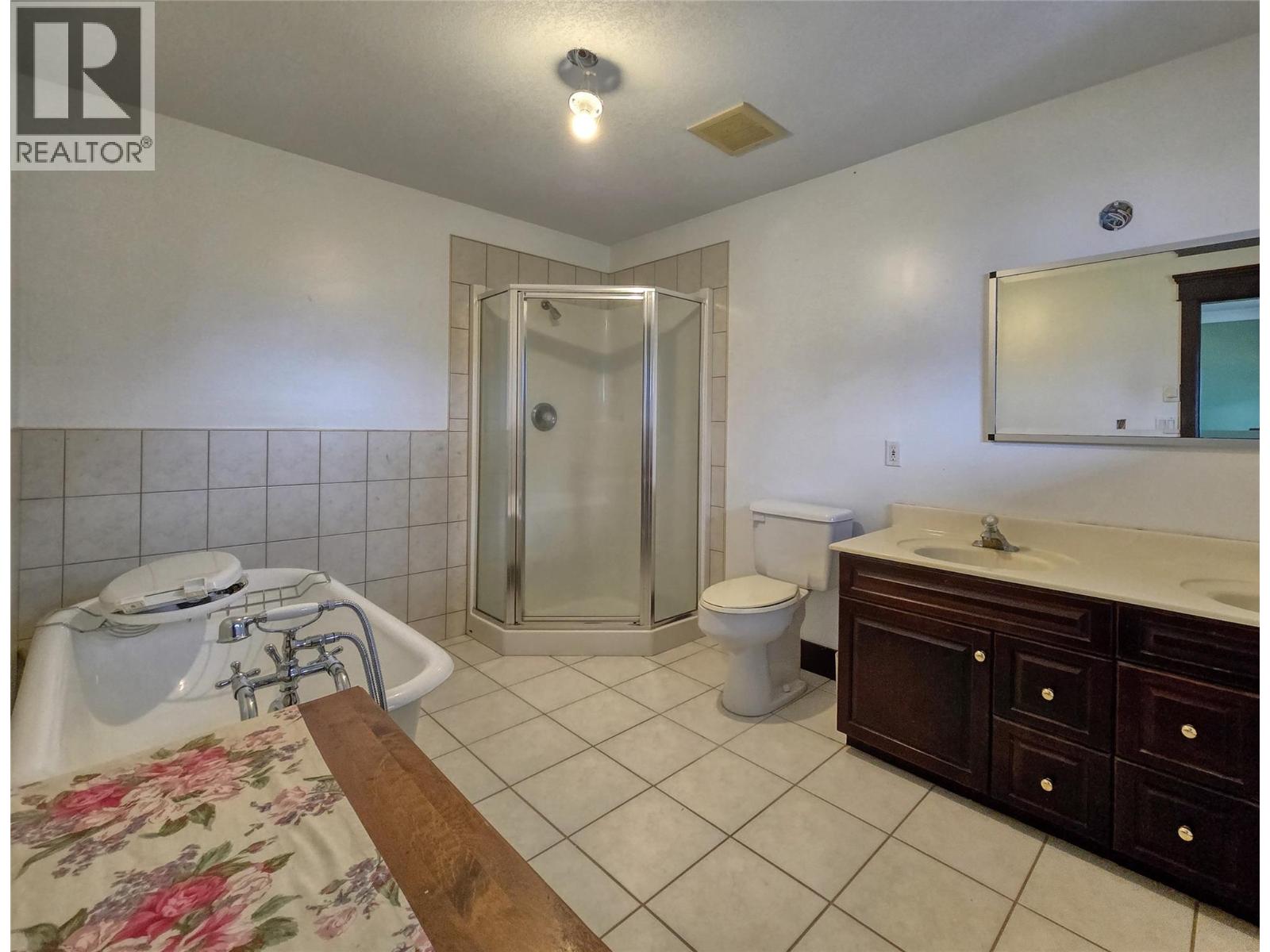 1018 5th Street, Invermere, British Columbia  V0A 1K0 - Photo 57 - 10401832