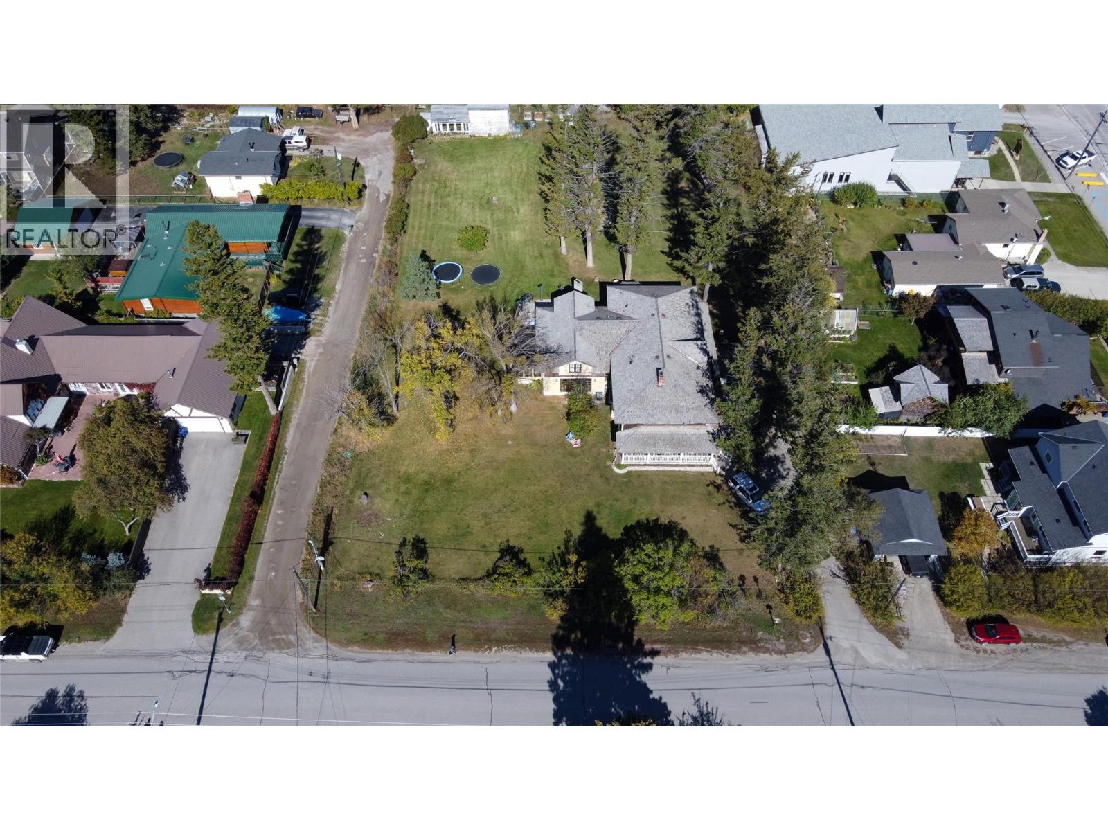 1018 5th Street, Invermere, British Columbia  V0A 1K0 - Photo 76 - 10401832