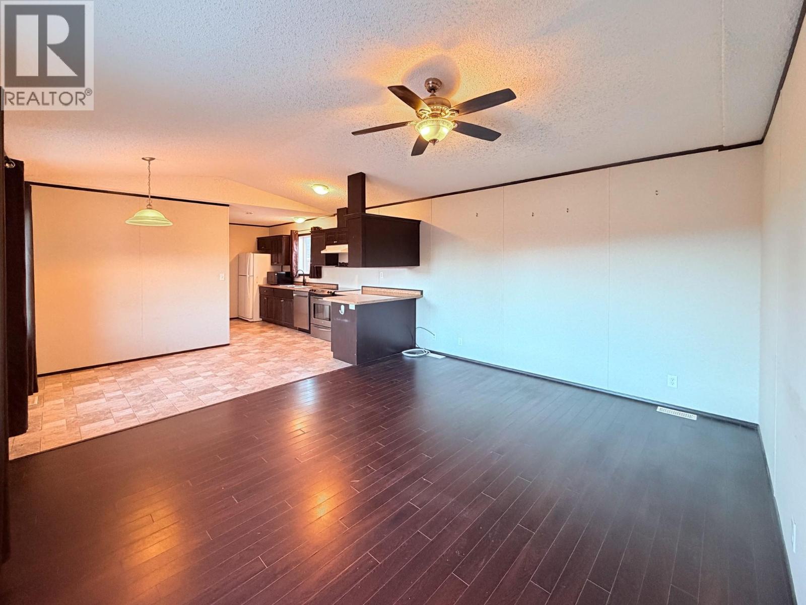 4821 Crescentwood Drive, Edgewater, British Columbia  V0A 1E0 - Photo 12 - 10402405