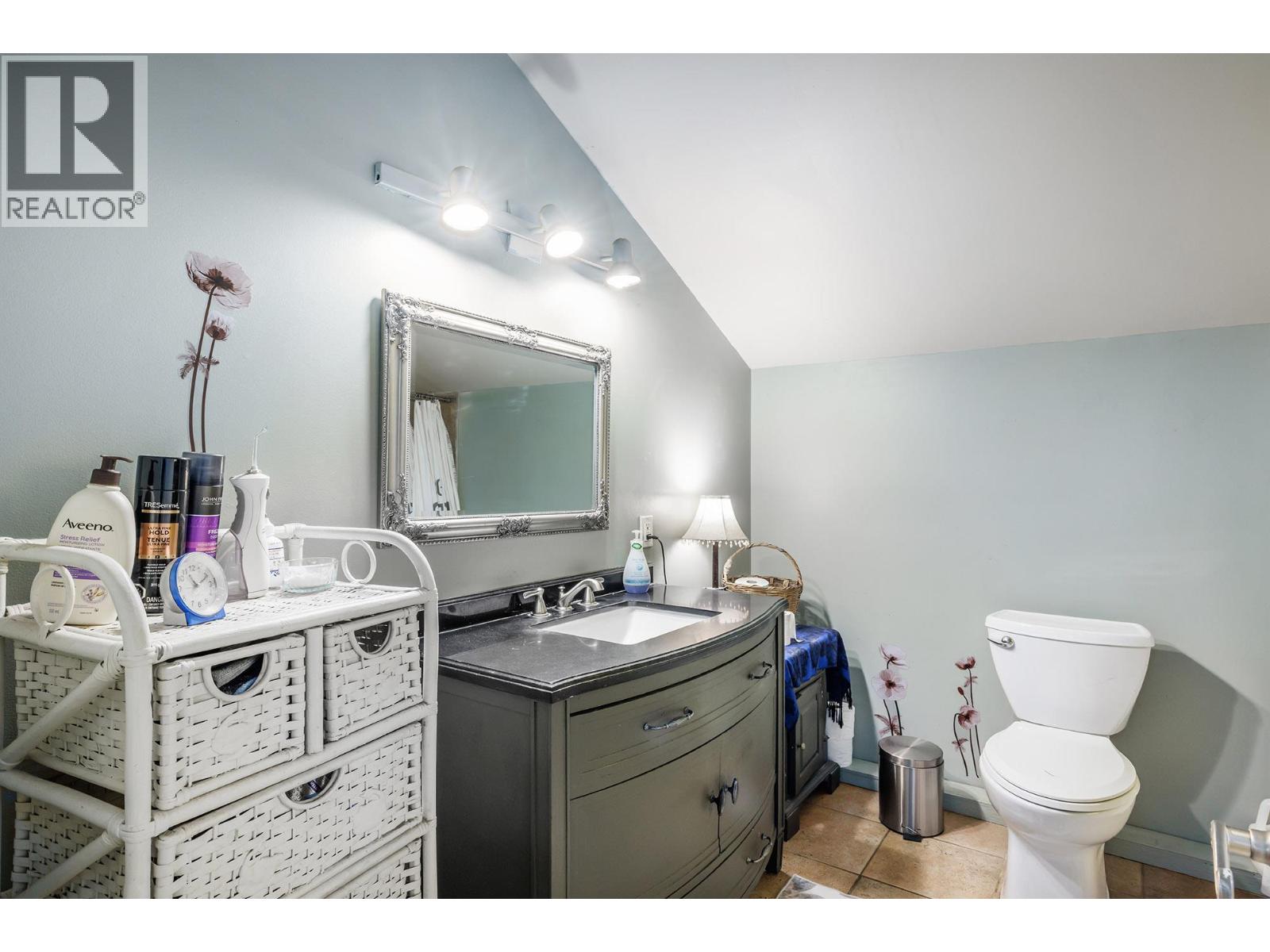 6350 33 Highway Unit# 22, Beaverdell, British Columbia  V0A 1H0 - Photo 11 - 10402317