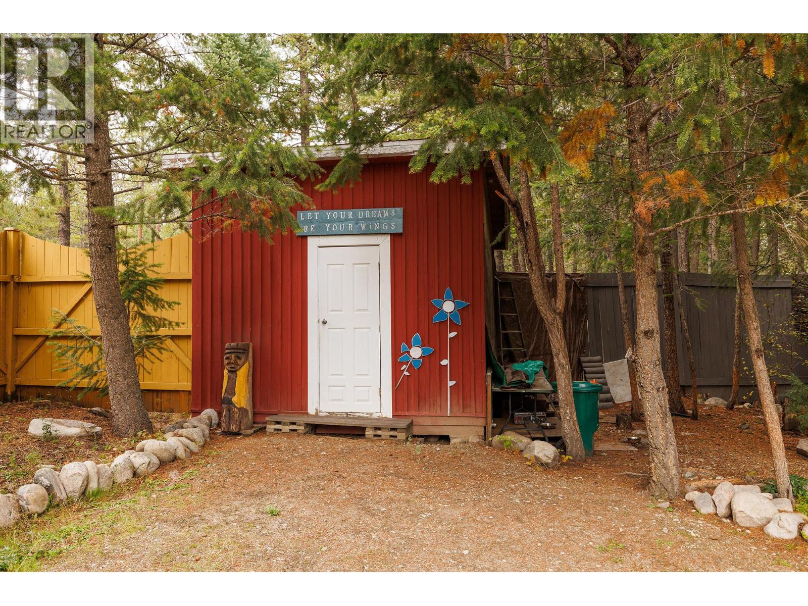 6350 33 Highway Unit# 22, Beaverdell, British Columbia  V0A 1H0 - Photo 23 - 10402317