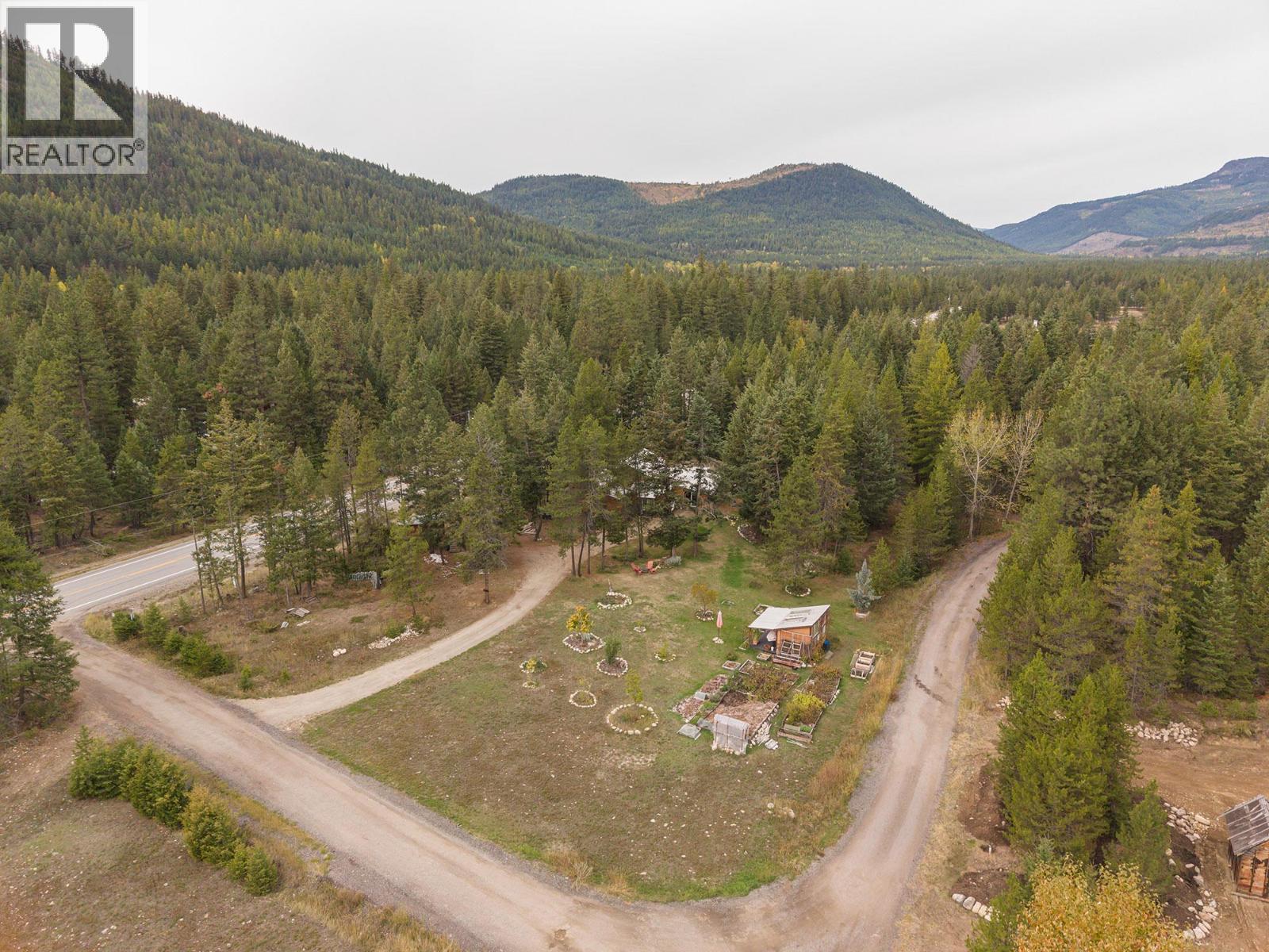 6350 33 Highway Unit# 22, Beaverdell, British Columbia  V0A 1H0 - Photo 35 - 10402317