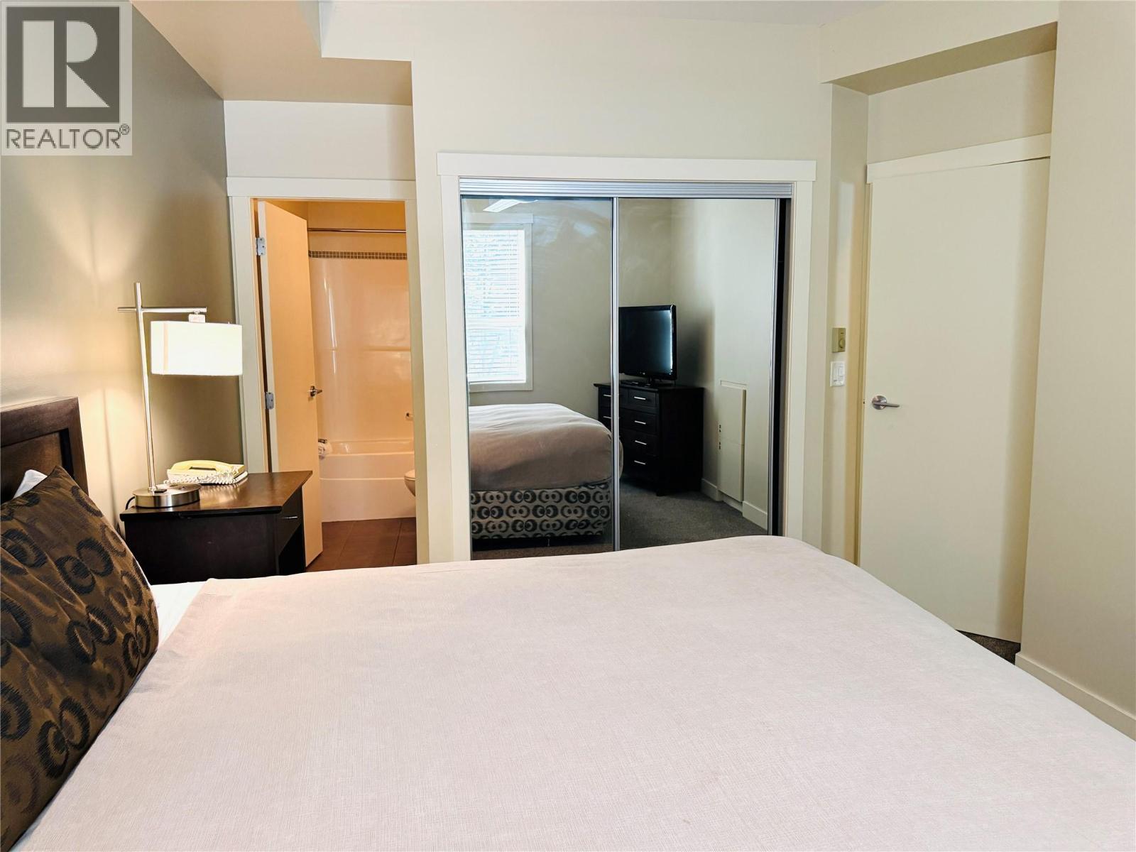 2049 Summit Drive Unit# 215 D, Panorama, British Columbia  V0A 1T0 - Photo 21 - 10402966