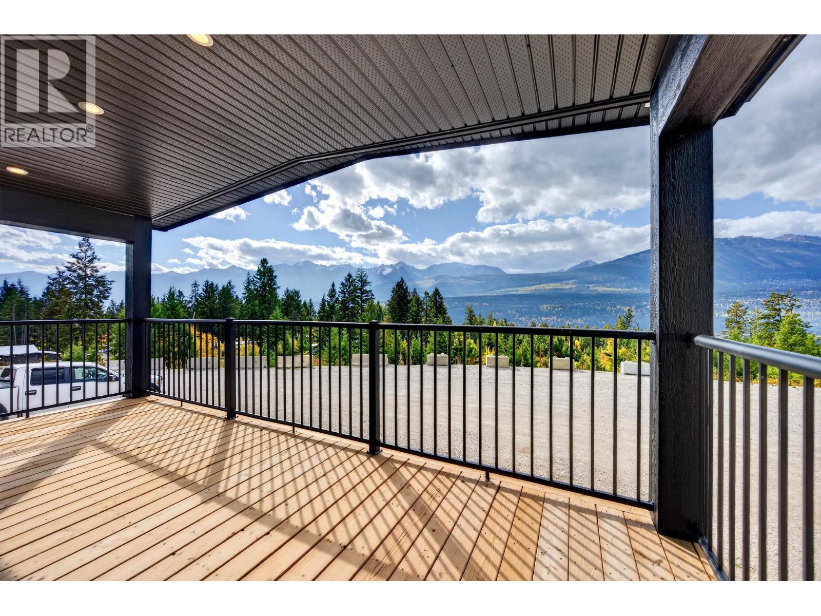 470 Reflection Lake Road Unit# 46, Golden, British Columbia  V0A 1H6 - Photo 6 - 10403068
